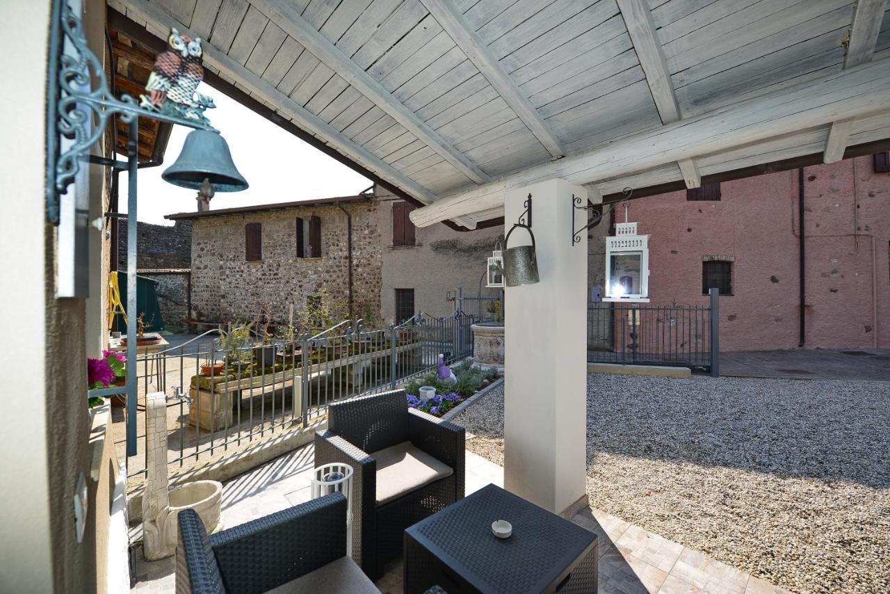 Hotel Residenza Al Castello à Castellaro  Extérieur photo