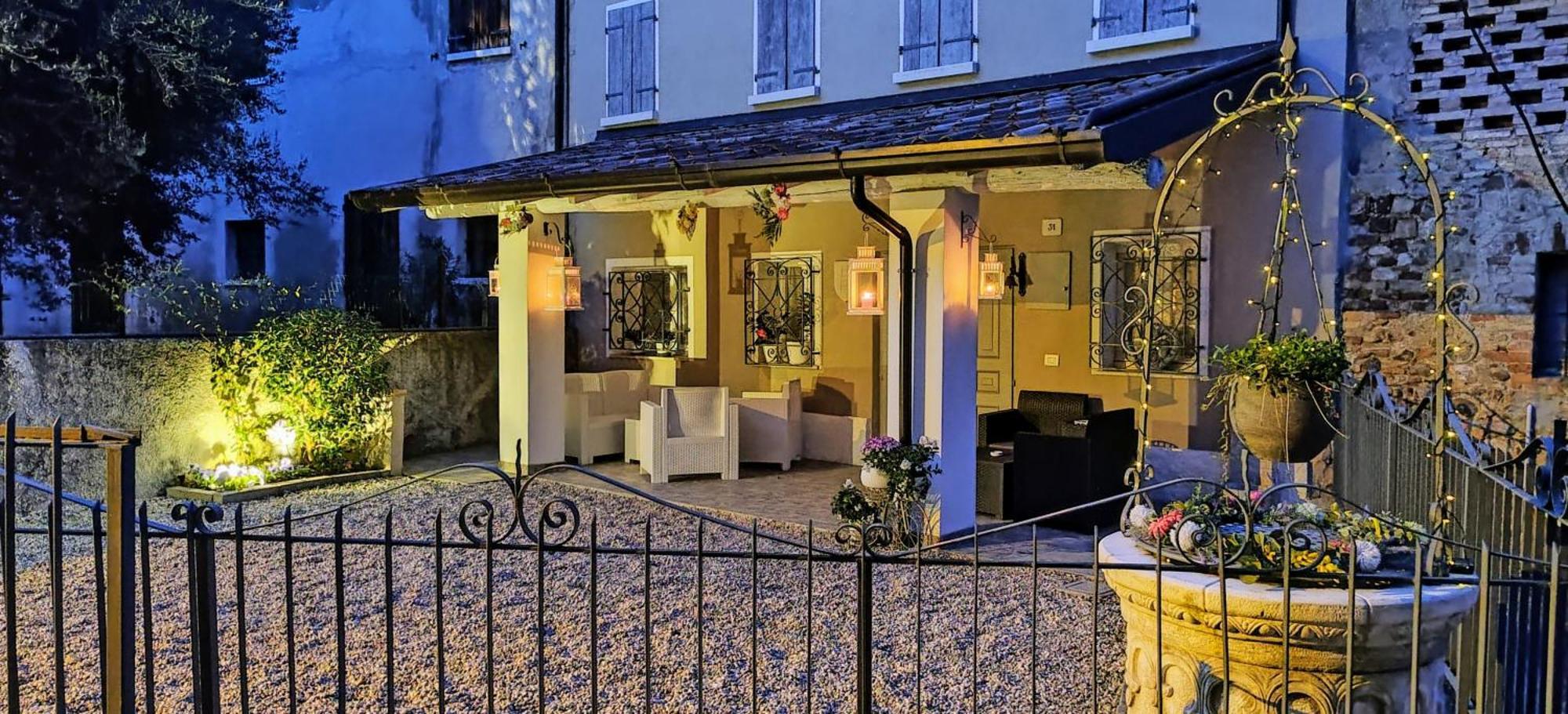 Hotel Residenza Al Castello à Castellaro  Extérieur photo